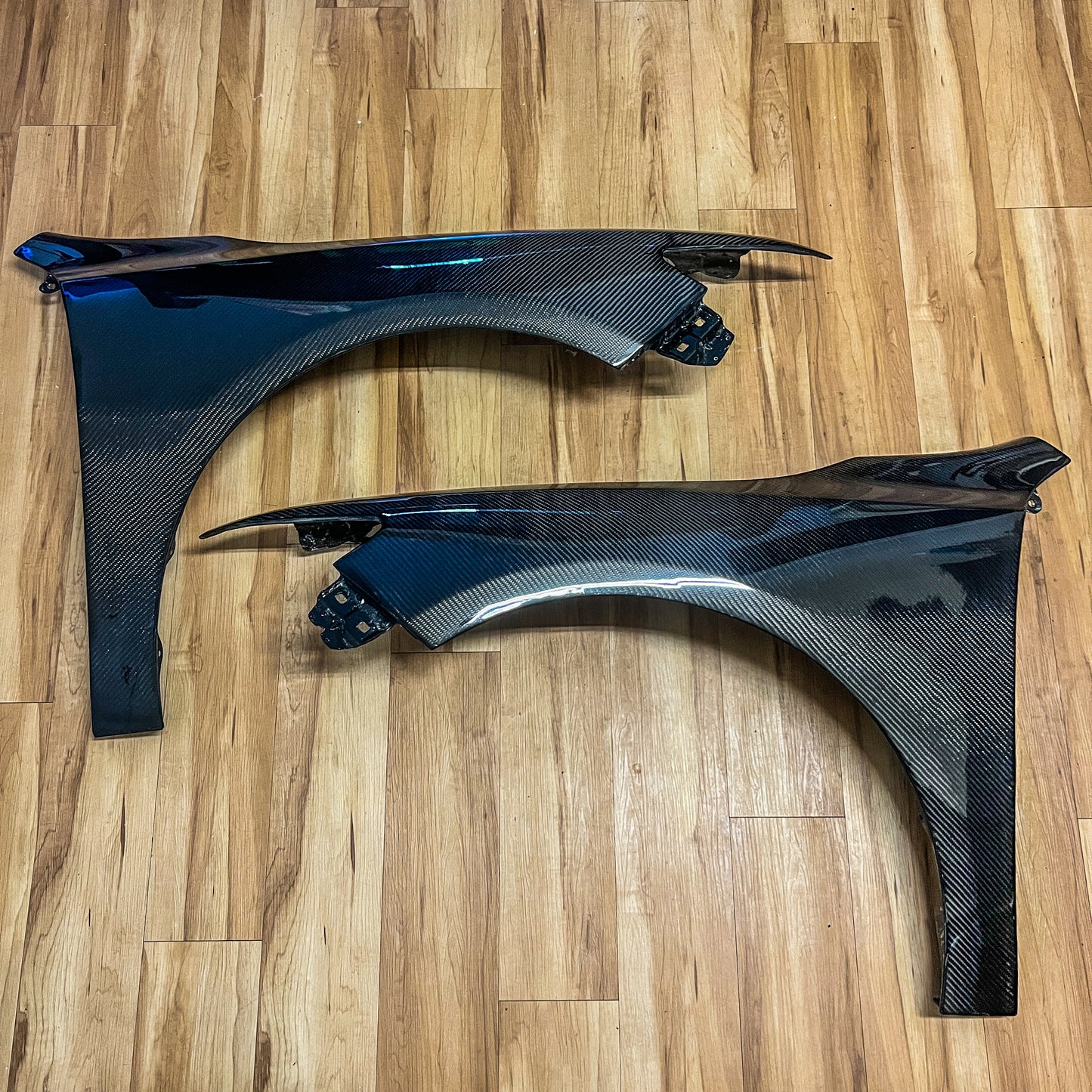 2015-2017 Acura TLX carbon fiber fenders.