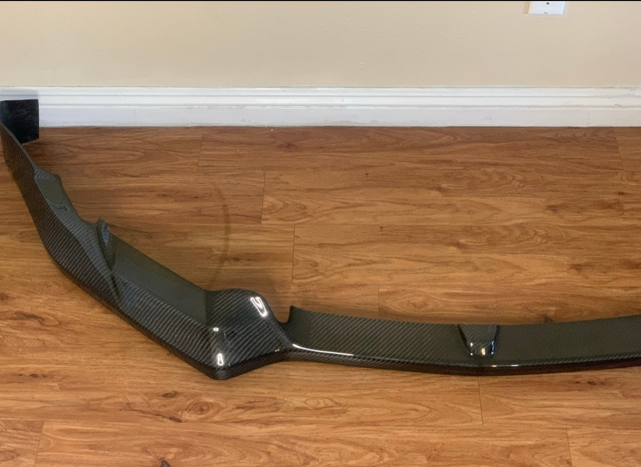 2018 Ford Mustang lip