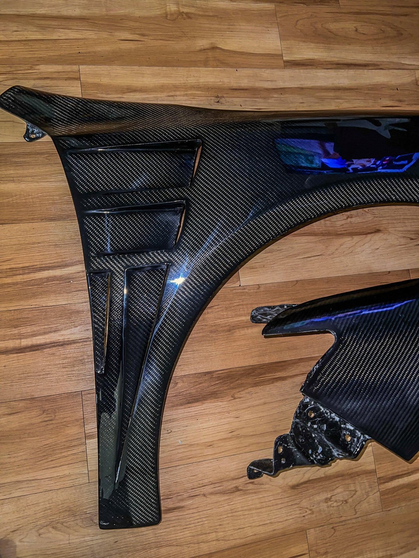 2018-2020 Acura TLX carbon fiber fenders vented fenders.