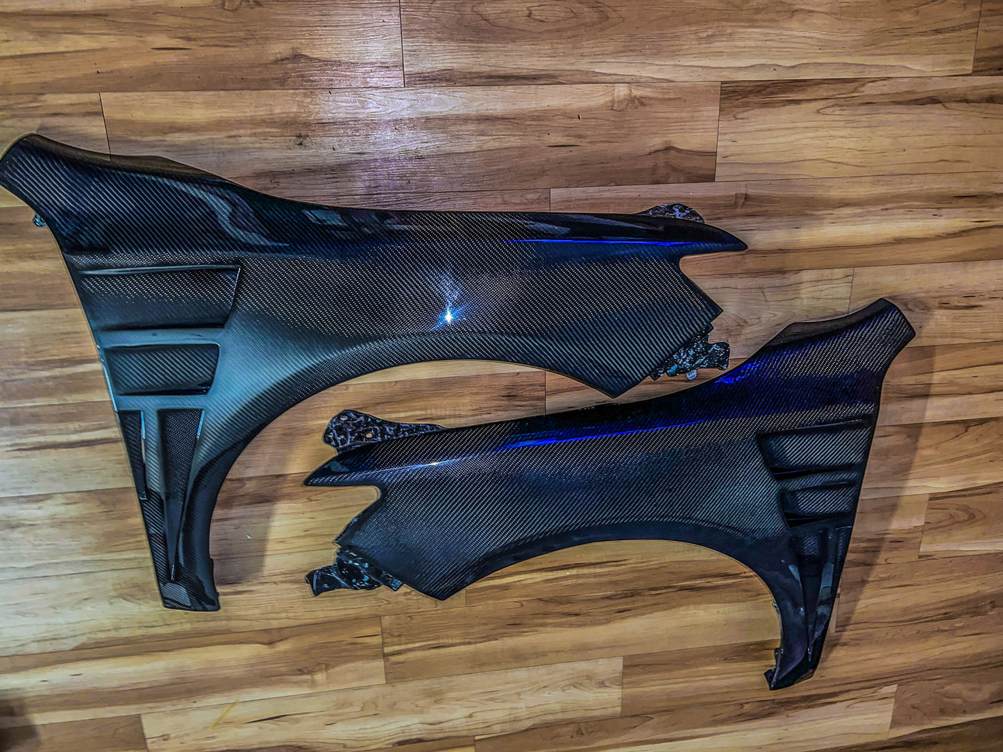 2018-2020 Acura TLX carbon fiber fenders vented fenders.
