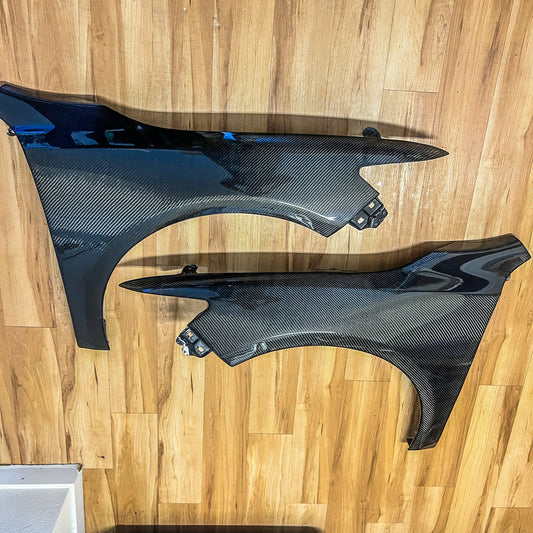 2015-2017 Acura TLX carbon fiber fenders.