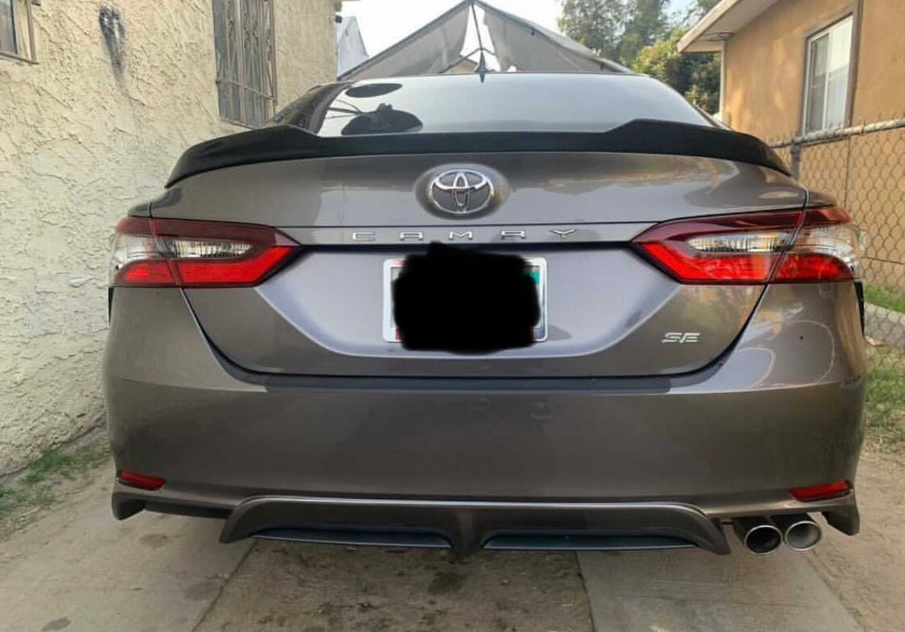 2018-2022 Camry Carbon Fiber Trunk spoiler.