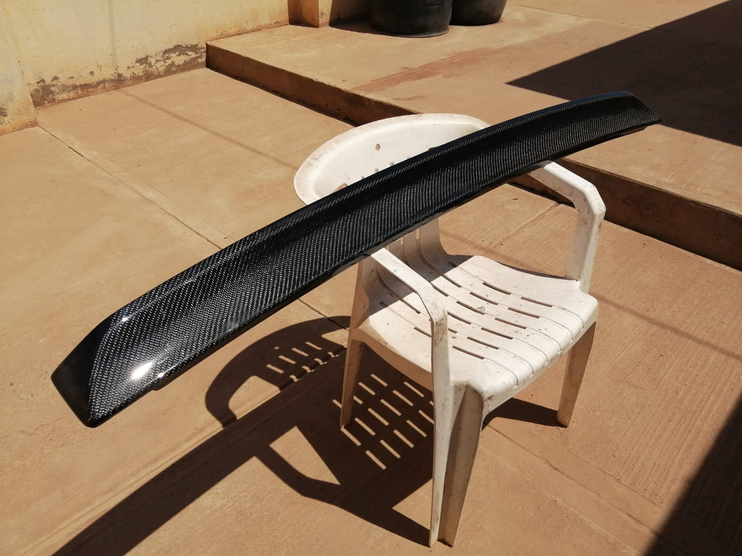 2008-2018 challenger  Carbon fiber trunk spoiler.